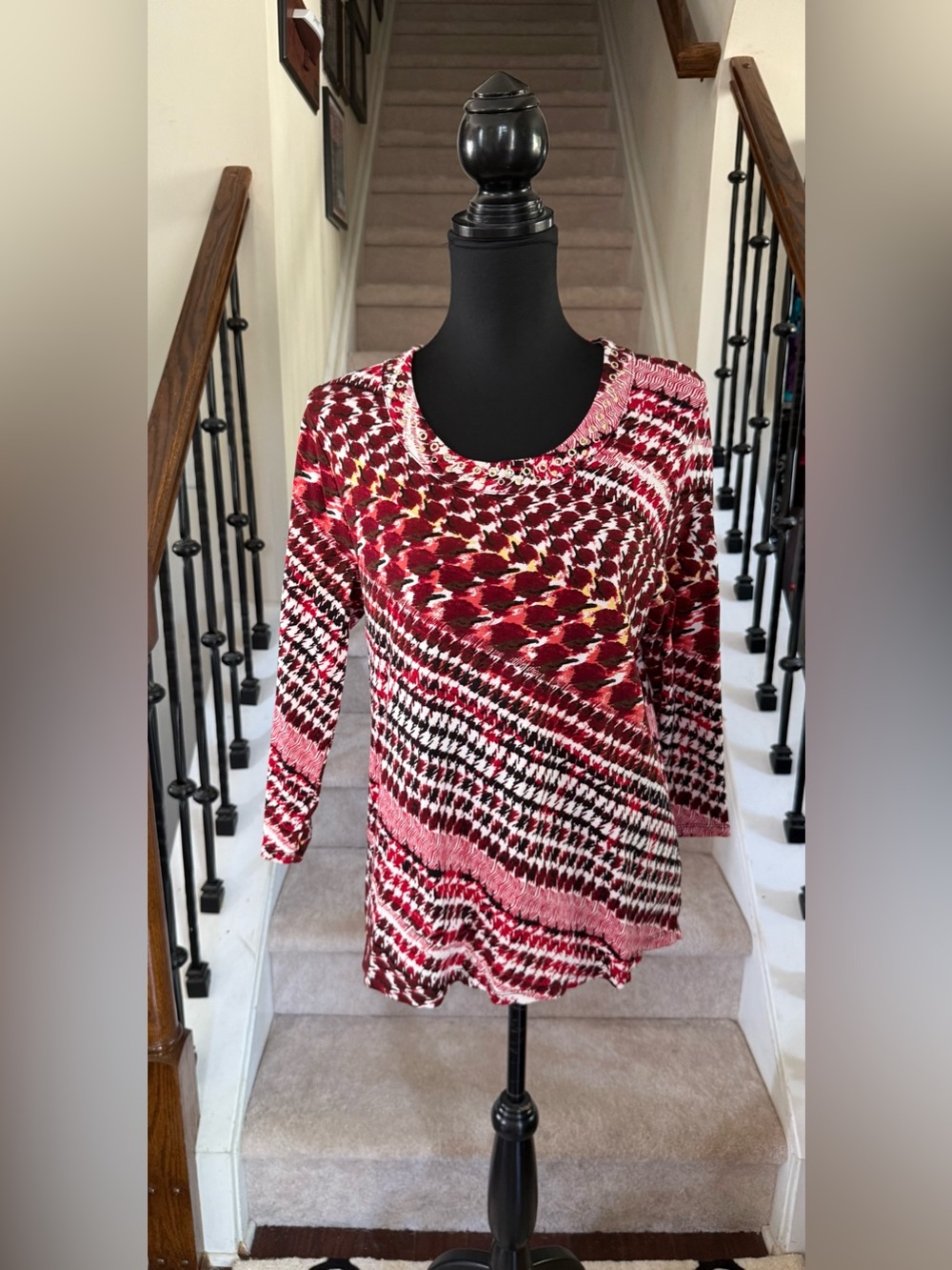 Rafaella Abstract Geometric Patterned Scoop Neck Top